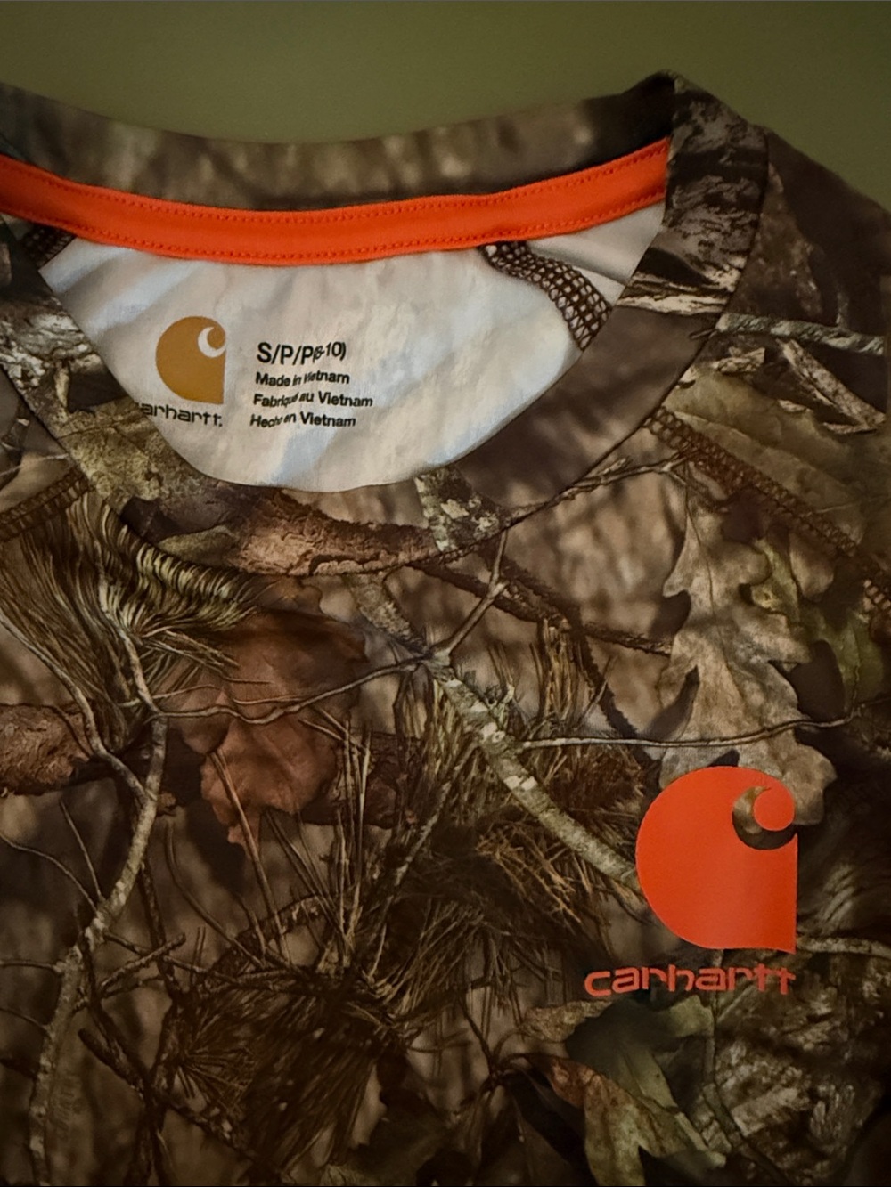 Carhartt kids Brown Realtree Camo Short-Sleeve Shirt with Orange Logo